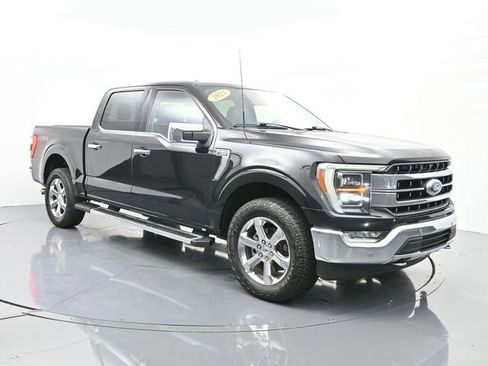 Used 2023 Ford F150 Lariat w/ Equipment Group 502A High image 3