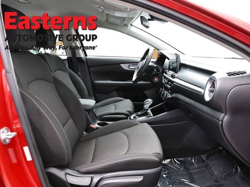 Used 2024 Kia Forte LXS FWD image 22