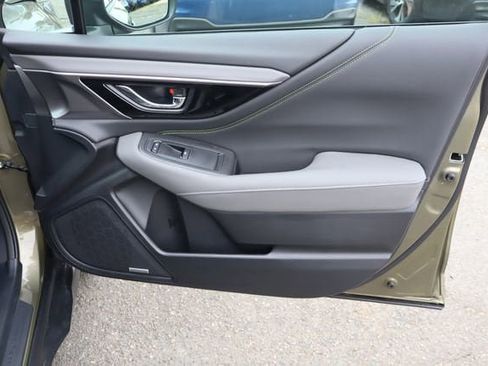 Certified 2025 Subaru Outback Onyx Edition w/ Popular Package #2 image 38