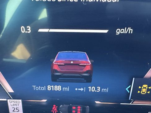 Used 2024 BMW 540i xDrive 540i xDrive w/ Premium Package image 23