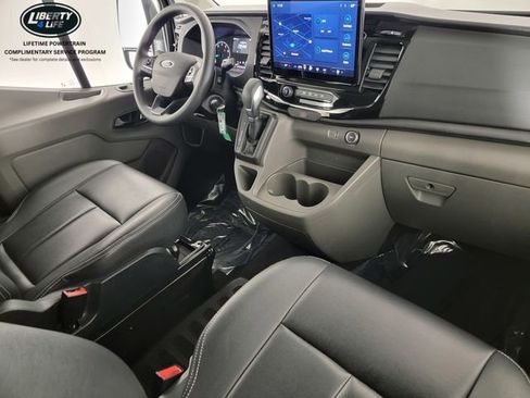 Used 2023 Ford Transit 350 XLT image 33