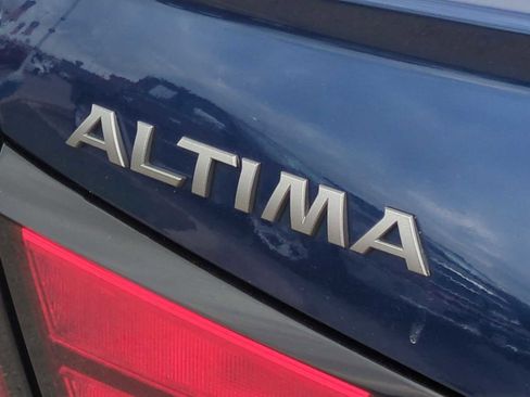 Used 2024 Nissan Altima 2.5 SR FWD image 30