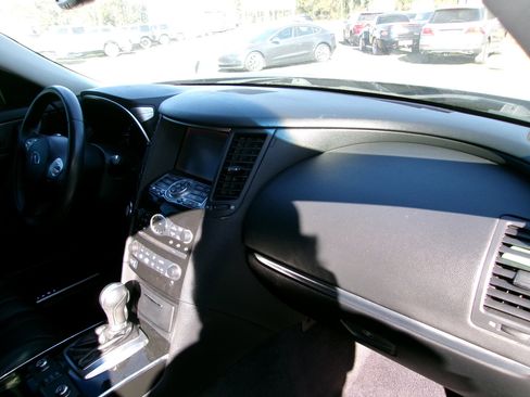 Used 2013 INFINITI FX37 2WD w/ Premium Pkg image 19