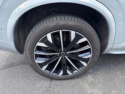 Used 2026 Volvo XC90 B6 Plus w/ Protection Package Premier AWD/4WD image 10