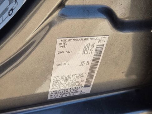 Used 2024 Nissan Altima 2.5 SV w/ SV Premium Package FWD image 21
