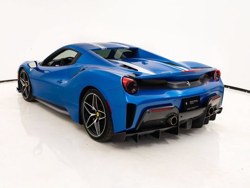 Certified 2019 Ferrari 488 Pista Spider RWD image 24