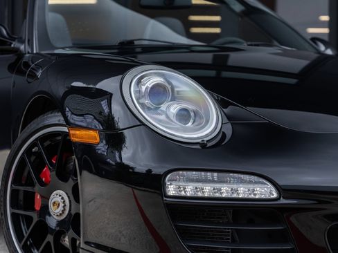 Used 2012 Porsche 911 Carrera GTS RWD image 22