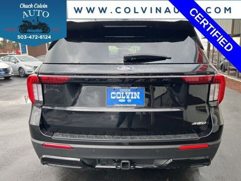 Certified 2025 Ford Explorer ST-Line w/ ST-Line Street Pack image 10