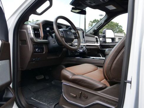 Used 2024 Ford F350 King Ranch AWD/4WD image 29