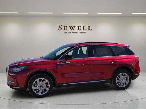 New 2026 Lincoln Corsair Premiere image 2