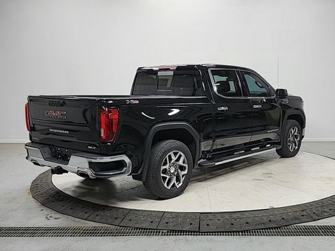 Used 2023 GMC Sierra 1500 SLT w/ SLT Premium Package image 7
