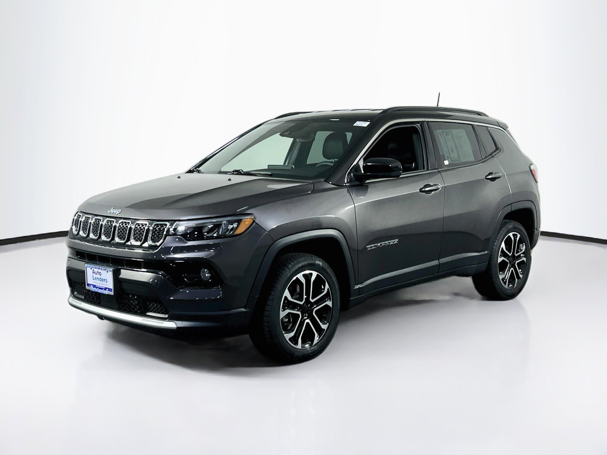 Used 2023 Jeep Compass Limited AWD/4WD image 1