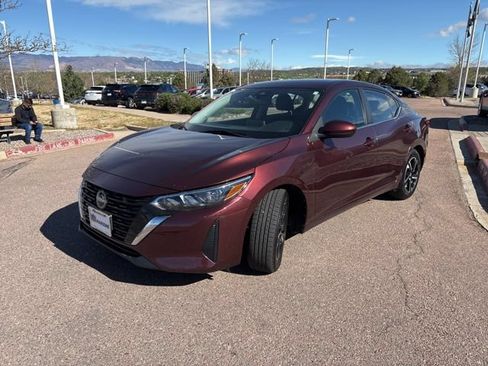 Used 2024 Nissan Sentra SV FWD image 3