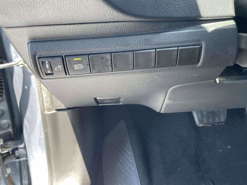 Used 2024 Toyota Corolla LE FWD image 20