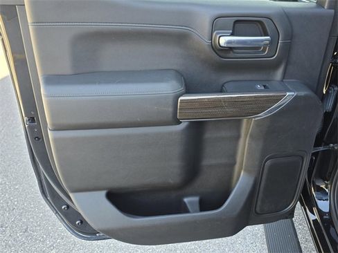 Used 2020 Chevrolet Silverado 1500 LT Trail Boss image 36