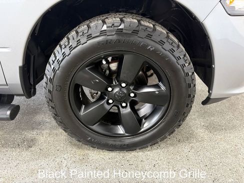 Used 2021 RAM 1500 Express w/ Wheel & Sound Group AWD/4WD image 25