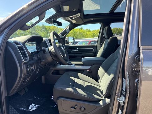 New 2026 RAM 1500 4x4 Crew Cab image 16