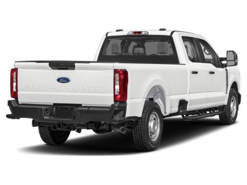 Used 2025 Ford F250 XL w/ STX Appearance Package AWD/4WD image 2