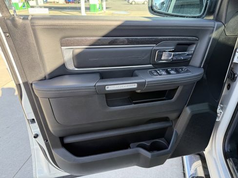 Used 2017 RAM 1500 Limited image 15