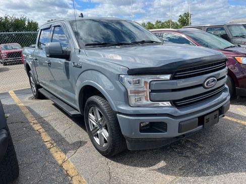 Used 2019 Ford F150 Lariat w/ Equipment Group 502A Luxury AWD/4WD image 18