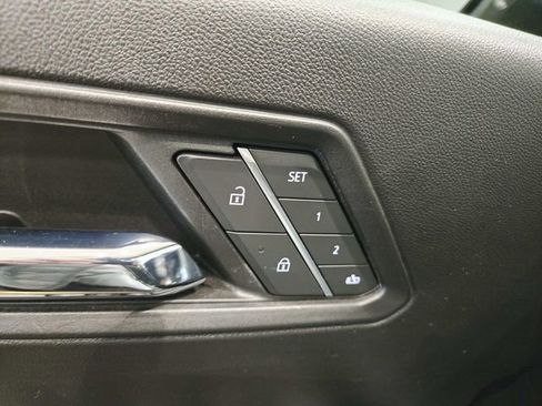 Used 2024 GMC Canyon AT4 w/ AT4 Premium Package image 37