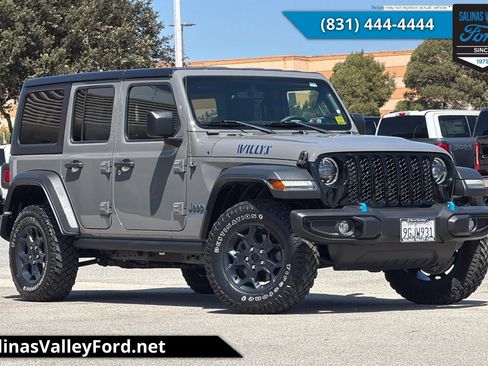 Used 2023 Jeep Wrangler Unlimited w/ 8.4" Radio Group AWD/4WD image 1