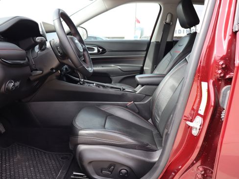 Used 2022 Jeep Compass Trailhawk w/ Trailhawk Elite Group image 9