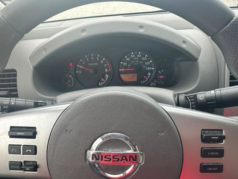 Used 2019 Nissan Frontier SV image 14