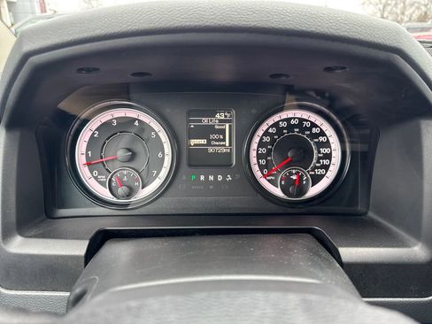 Used 2017 RAM 1500 Express image 15