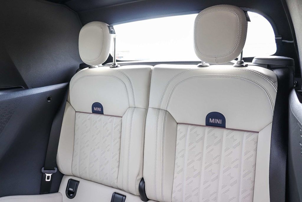Used 2026 MINI Cooper S FWD image 26