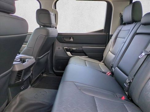 Used 2024 Toyota Tundra Limited AWD/4WD image 18