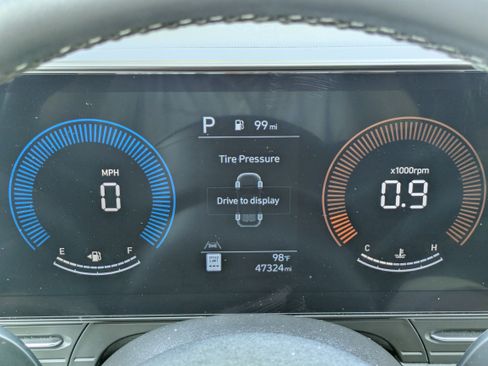 Used 2024 Hyundai Kona SEL FWD image 24