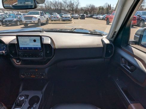 Used 2024 Ford Bronco Sport Outer Banks image 19