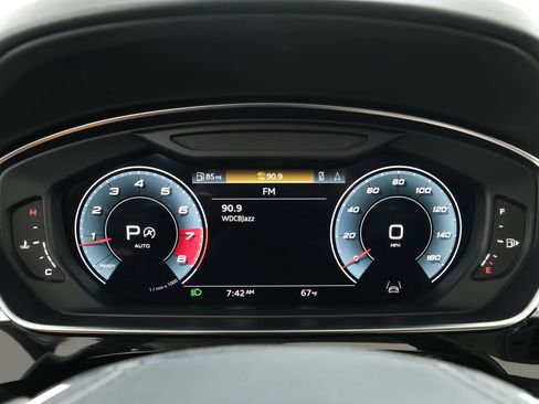 Used 2021 Audi A8 L 4.0T w/ Luxury Package AWD/4WD image 16