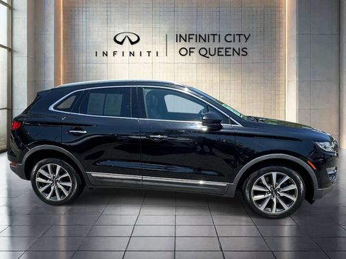 Used 2019 Lincoln MKC Reserve w/ MKC Climate Package AWD/4WD image 2