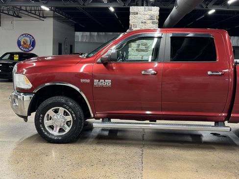 Used 2013 RAM 2500 SLT w/ Luxury Group AWD/4WD image 5