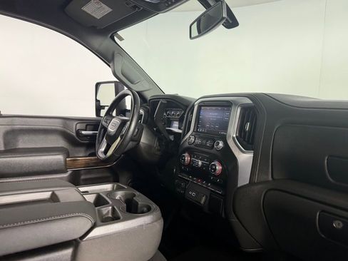 Used 2023 GMC Sierra 2500 SLE w/ SLE Value Package; image 32