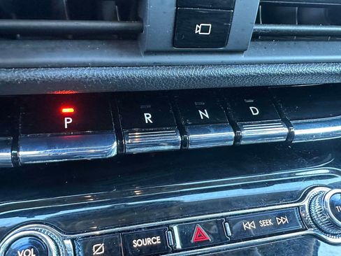 Used 2022 Lincoln Corsair AWD w/ Equipment Group 101A image 13