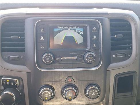 Used 2018 RAM 1500 Express image 12