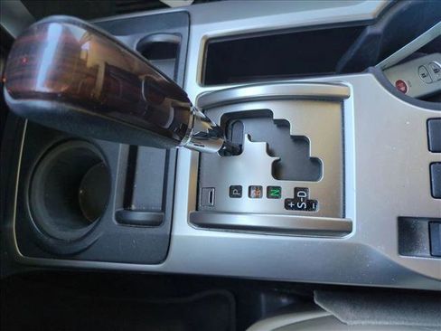 Used 2017 Toyota 4Runner Limited image 10