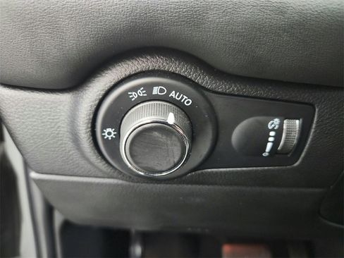 Used 2024 Dodge Durango R/T image 38