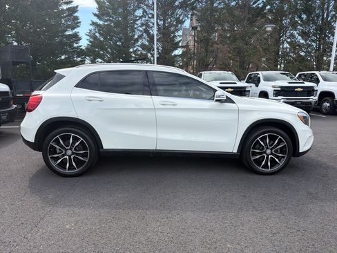 Used 2016 Mercedes-Benz GLA 250 image 11