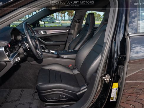 Used 2022 Porsche Panamera Platinum Edition RWD image 8