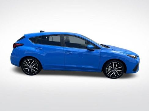 Used 2025 Subaru Impreza 2.0i Sport AWD/4WD image 11