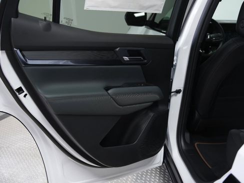 New 2026 GMC Terrain AT4 w/ Convenience Package III image 20