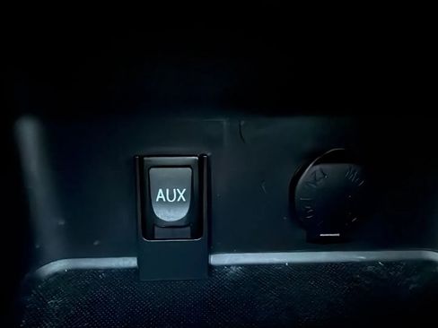 Used 2008 Toyota Solara SLE image 38