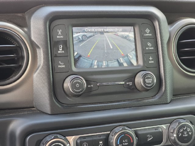 Used 2018 Jeep Wrangler Unlimited Sport S AWD/4WD image 11