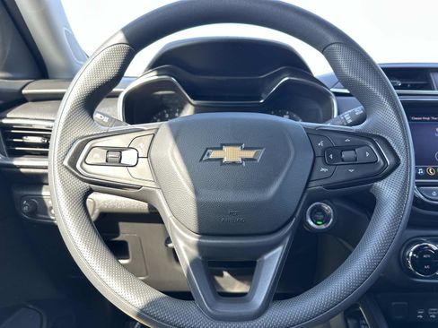 Certified 2023 Chevrolet TrailBlazer LT w/ Convenience Package image 19