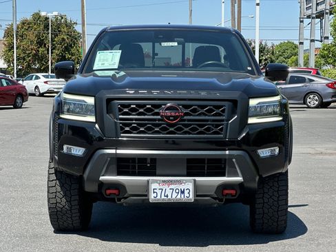 Certified 2022 Nissan Frontier PRO-4X image 9