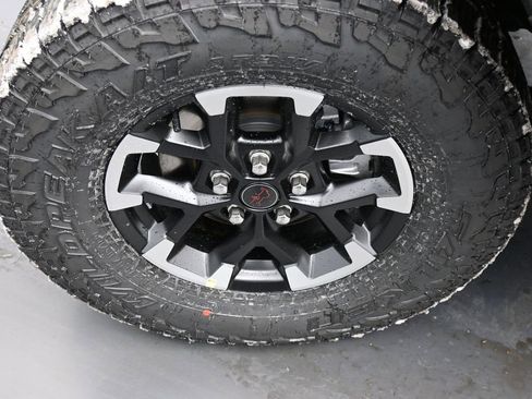 New 2026 Jeep Gladiator Rubicon image 18